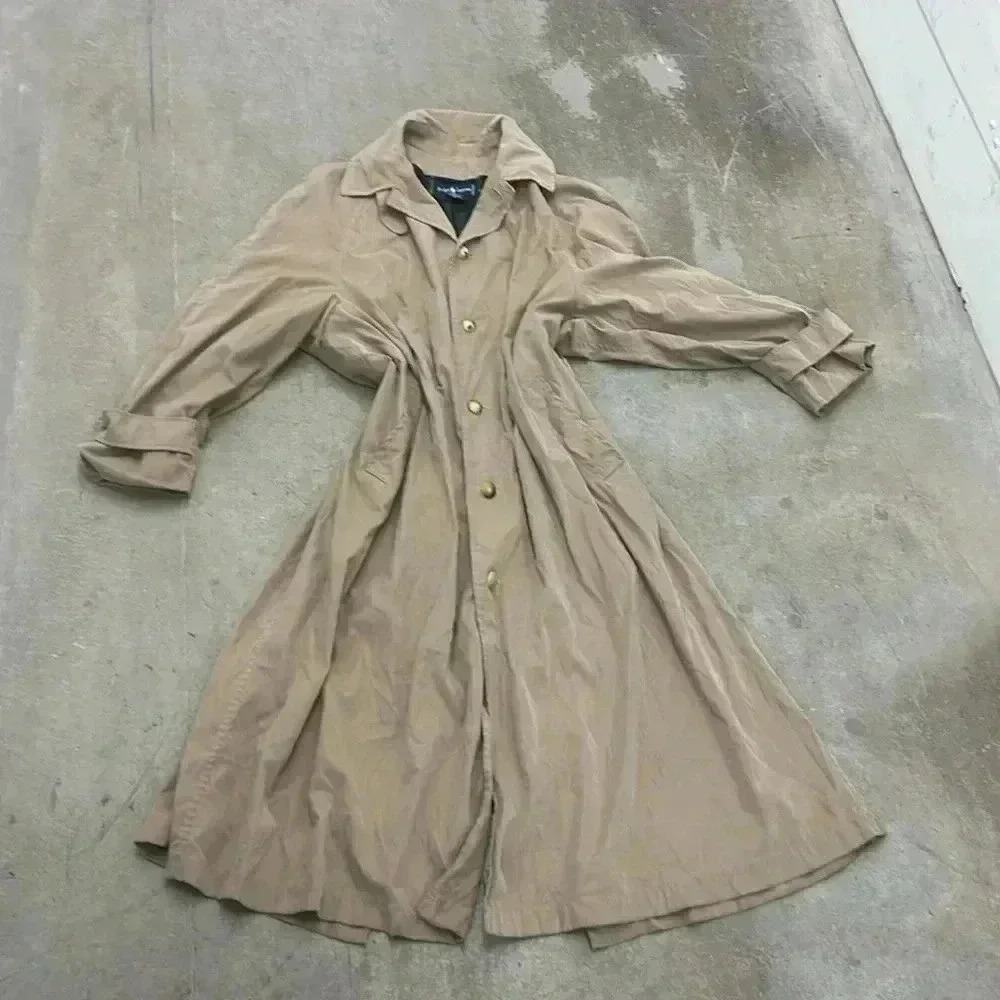 Vintage classic Ralph lauren trench coat tan old money quiet luxury